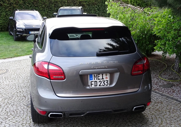 Porsche Cayenne cena 67700 przebieg: 221900, rok produkcji 2011 z Kałuszyn małe 742